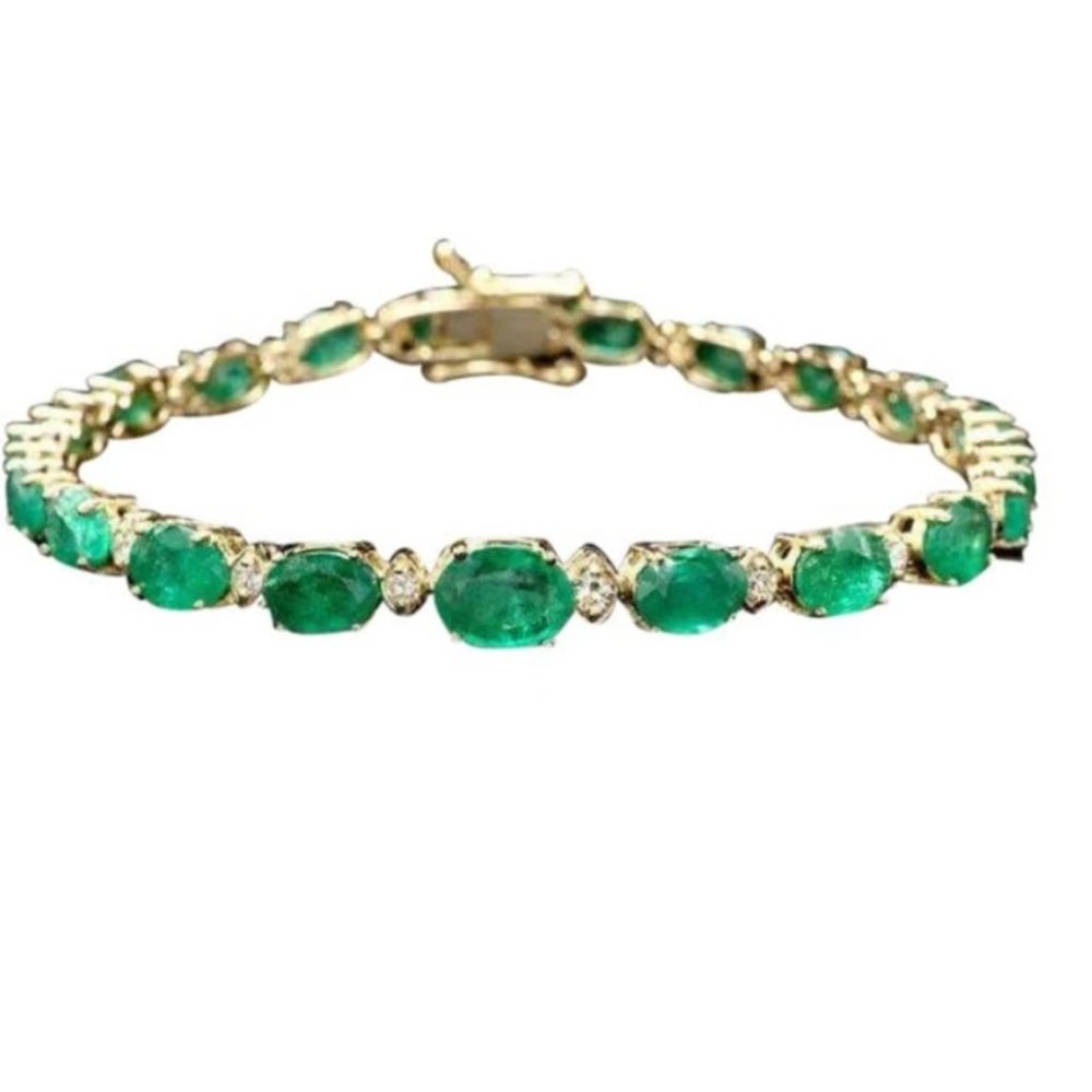Impressive 11.40 Carats Natural Emerald & Diamond 14K Solid Yellow Gold Bracelet
